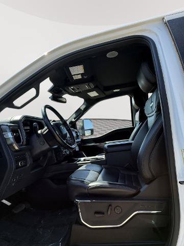 Certified 2024 Ford F250 Platinum w/ FX4 Off-Road Package AWD/4WD image 9