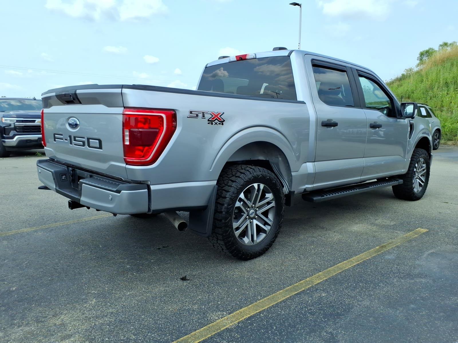 Certified 2021 Ford F150 XL w/ STX Appearance Package AWD/4WD image 6