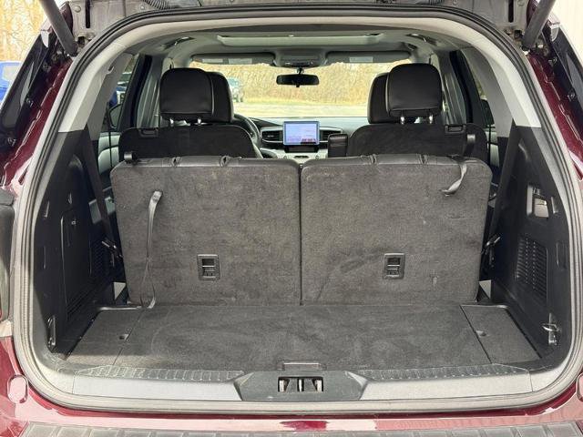 Certified 2023 Ford Explorer XLT w/ Equipment Group 202A image 9