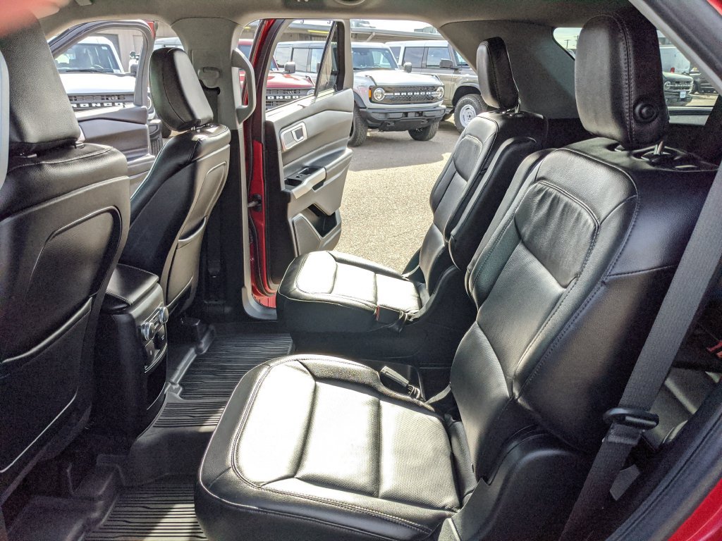 Certified 2020 Ford Explorer Limited AWD/4WD image 17
