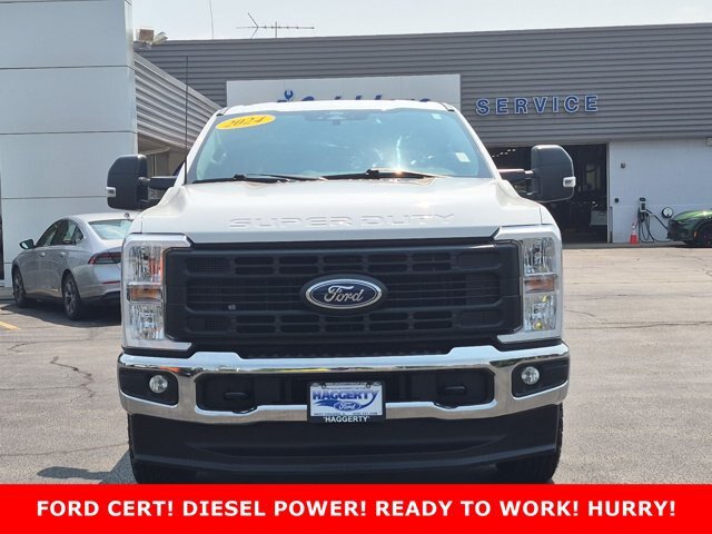 Certified 2024 Ford F250 XL w/ FX4 Off-Road Package AWD/4WD image 2
