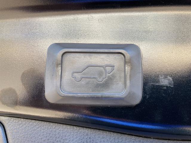 Used 2020 Toyota RAV4 TRD Off-Road image 34