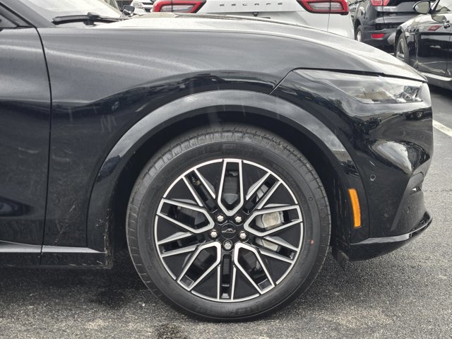 Certified 2024 Ford Mustang Mach-E Premium image 8