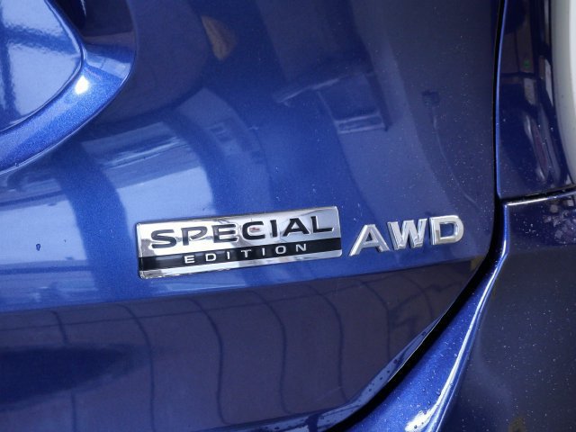 Used 2019 Nissan Rogue S w/ Special Edition Package AWD/4WD image 7