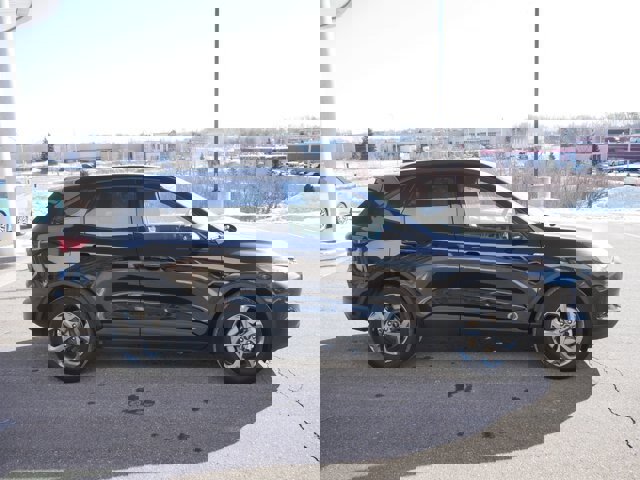 Certified 2025 Ford Escape ST-Line image 2