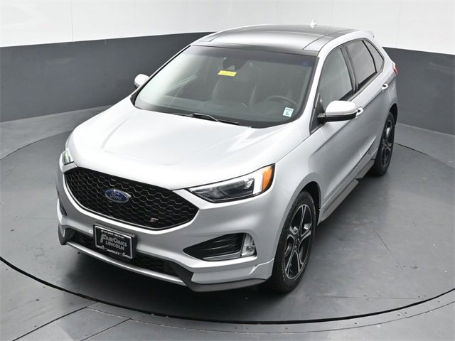 Certified 2019 Ford Edge ST w/ Convenience Package image 4
