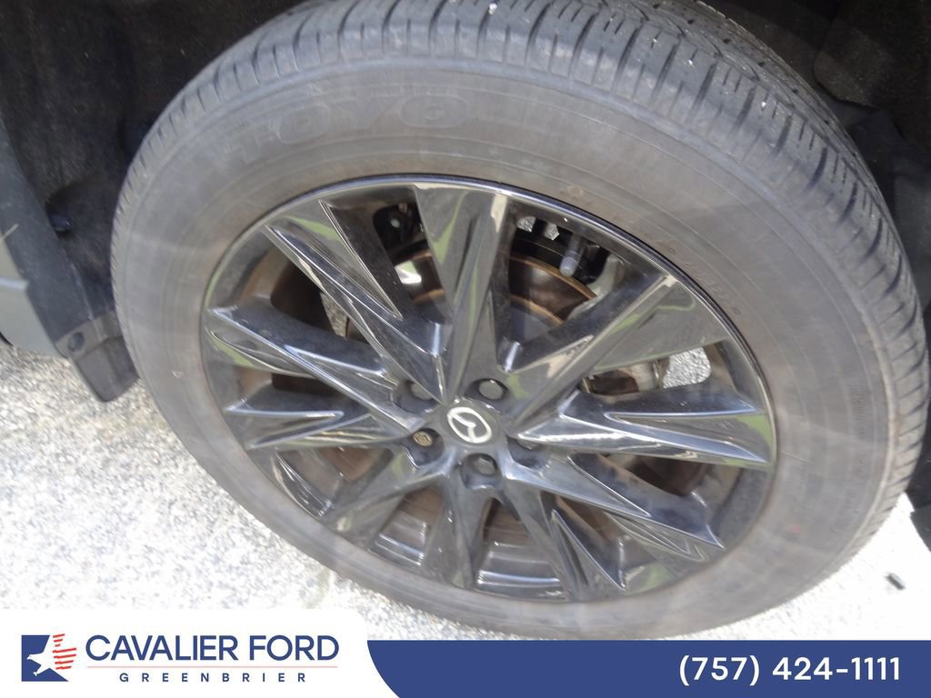 Used 2023 MAZDA CX-5 Carbon Edition image 13