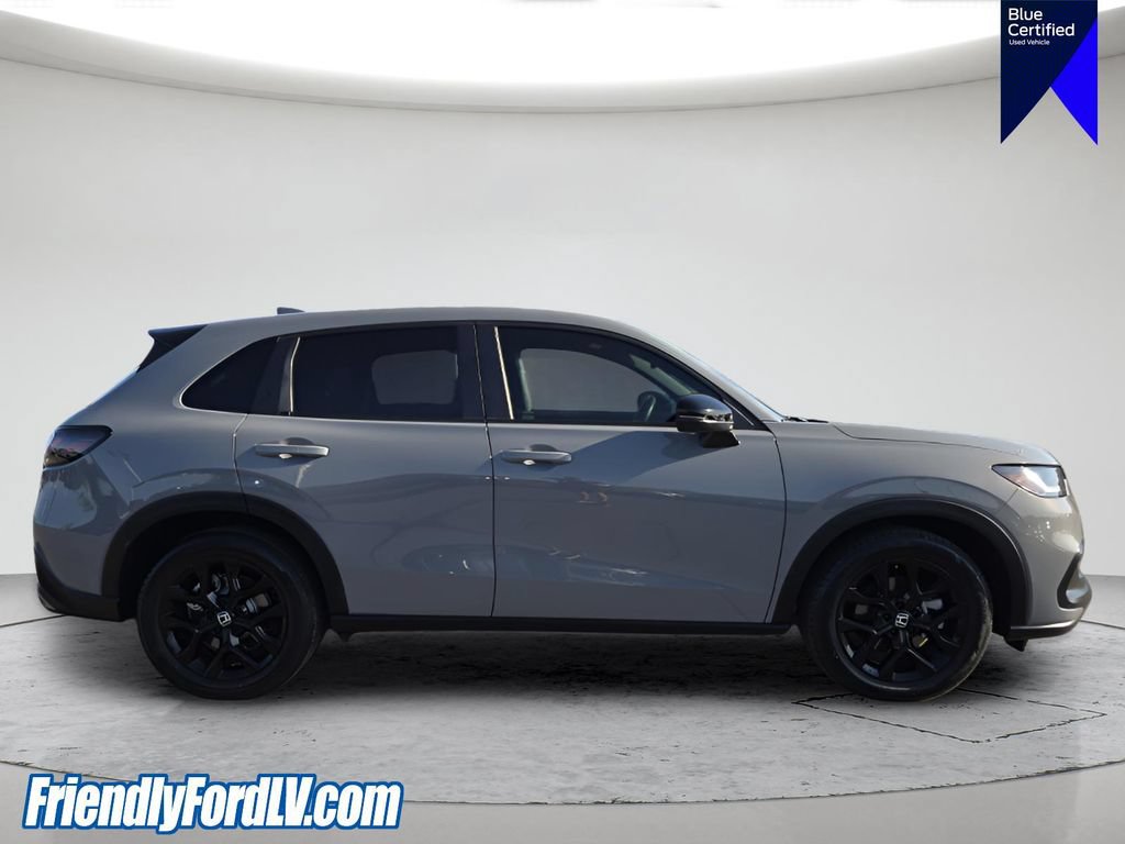 Used 2023 Honda HR-V Sport image 8