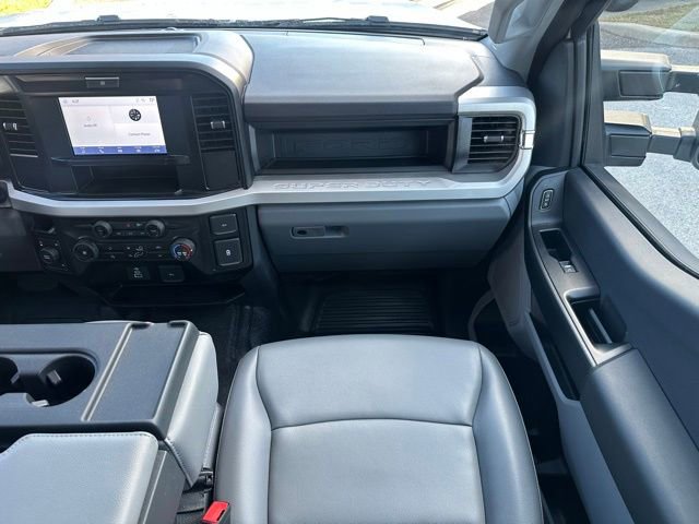 Certified 2025 Ford F350 XL AWD/4WD image 11