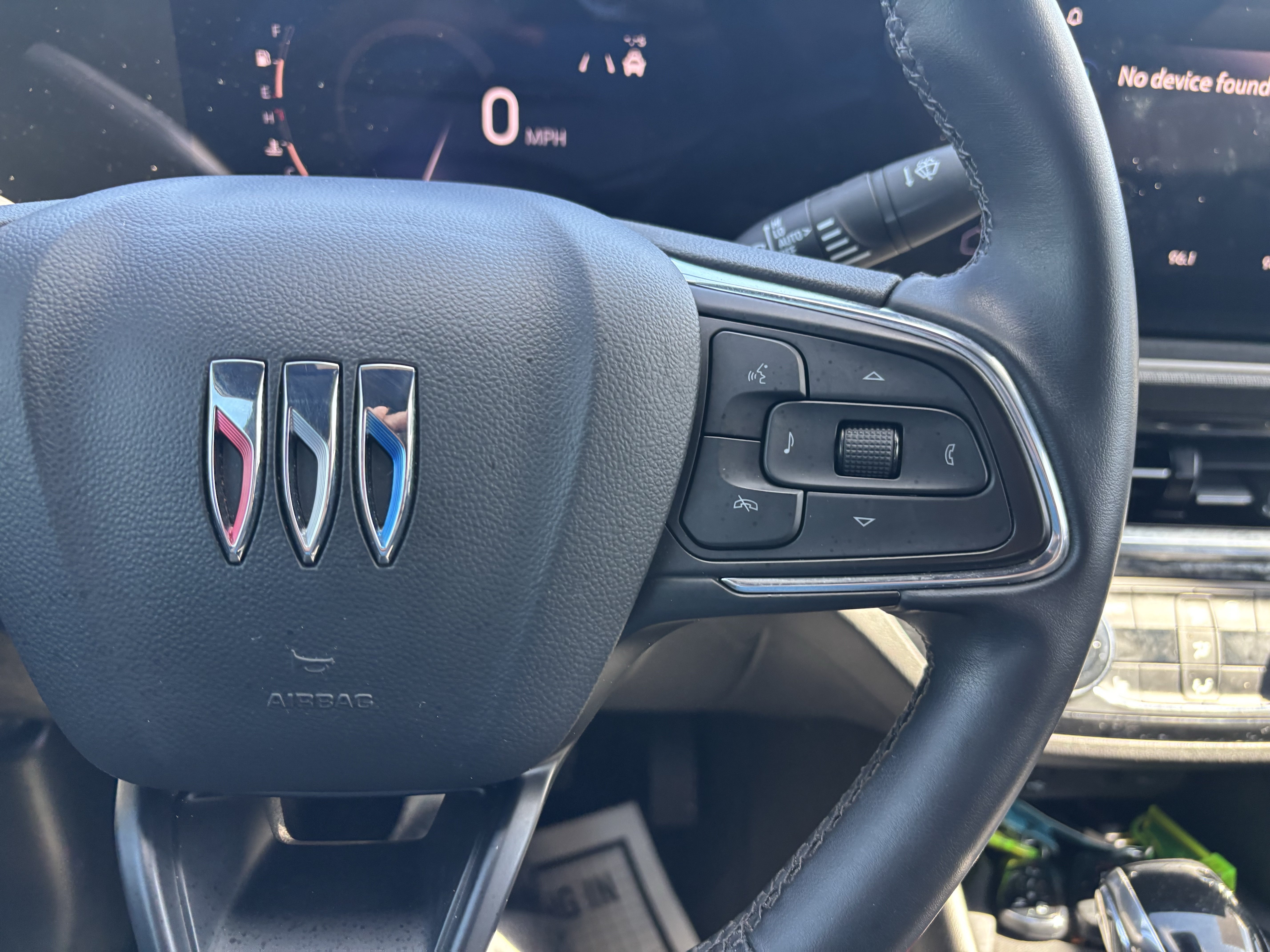 Used 2024 Buick Envista Sport Touring w/ Convenience I Package FWD image 29