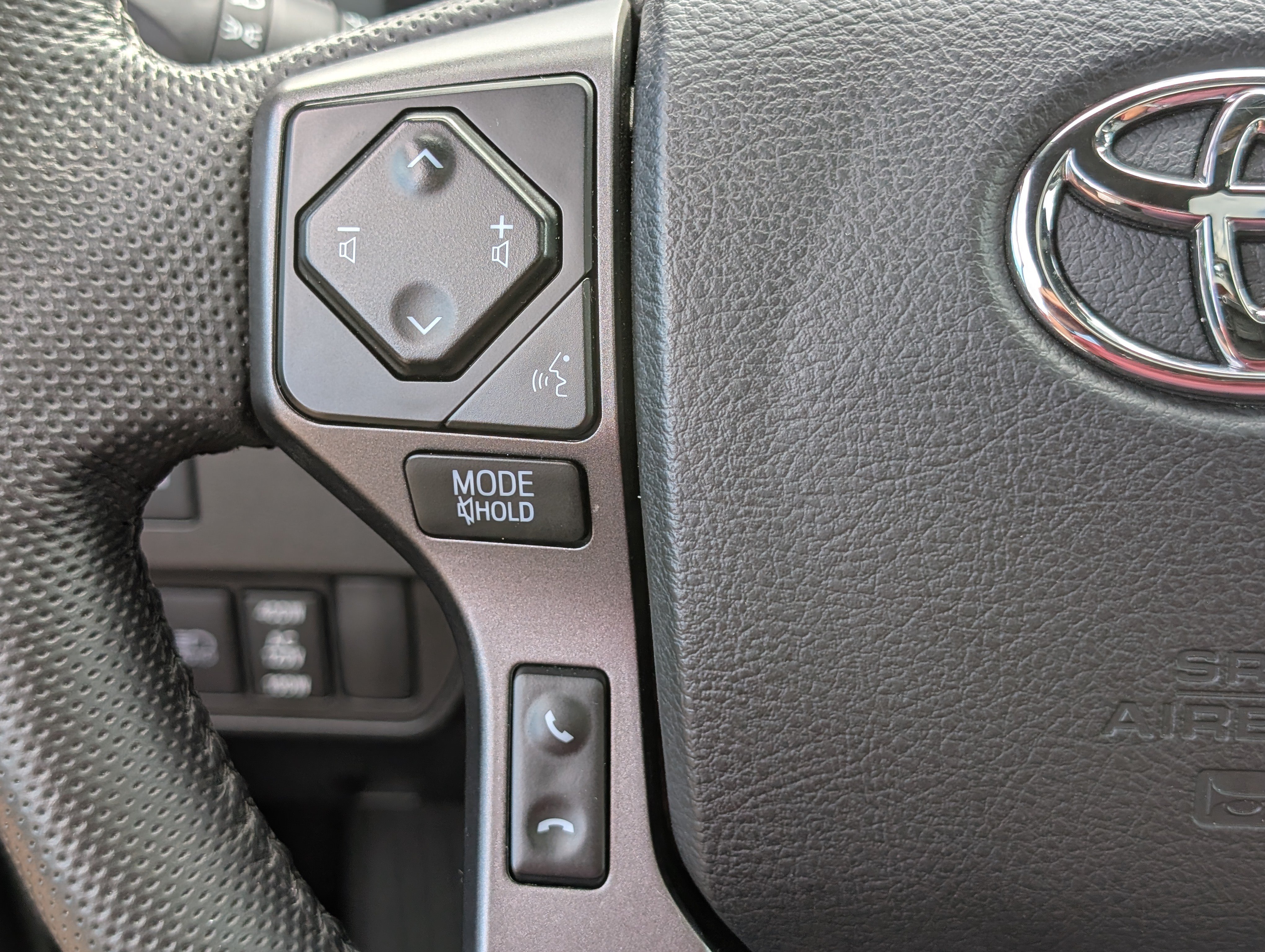 Used 2022 Toyota Tacoma TRD Pro AWD/4WD image 24