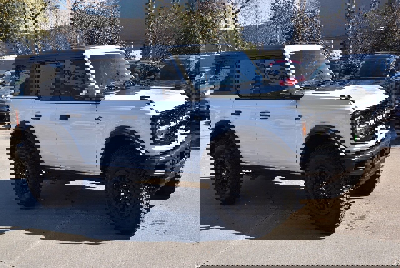 Certified 2023 Ford Bronco Wildtrak image 13