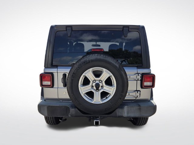 Used 2019 Jeep Wrangler Sport AWD/4WD image 8