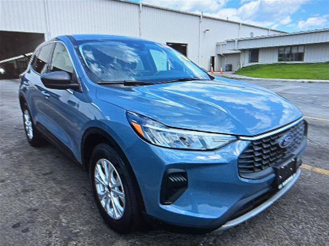 Certified 2023 Ford Escape Active AWD/4WD image 5