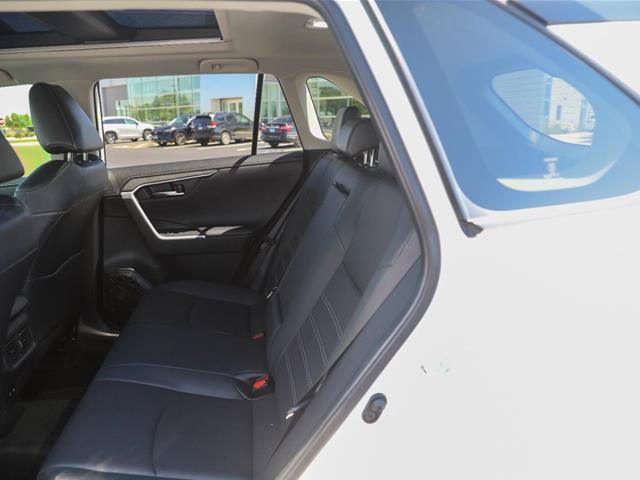 Used 2021 Toyota RAV4 Limited AWD/4WD image 25