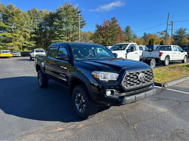 Used 2020 Toyota Tacoma TRD Off-Road AWD/4WD image 8