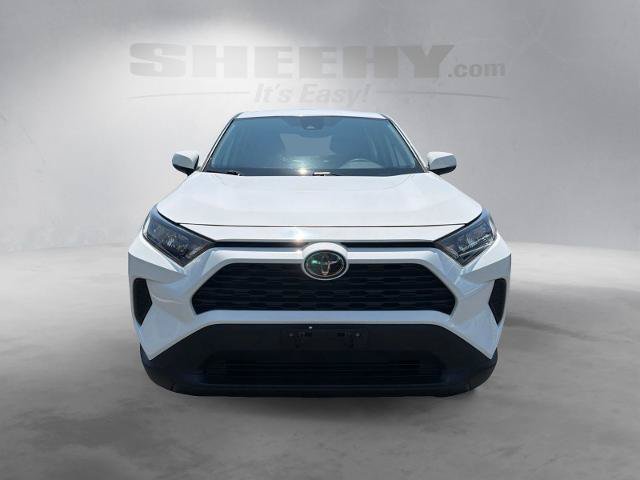 Used 2022 Toyota RAV4 LE FWD image 15