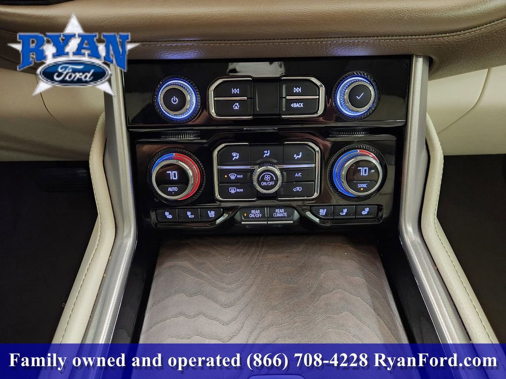Used 2022 GMC Yukon Denali w/ Denali Premium Package image 14