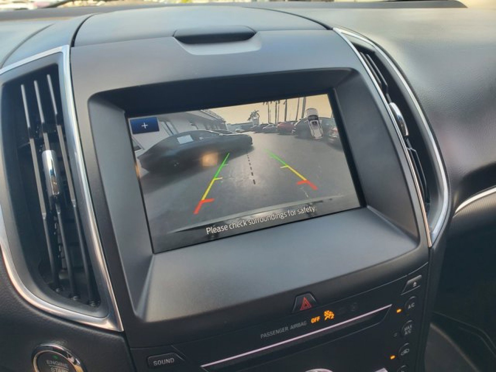 Certified 2019 Ford Edge Titanium image 22