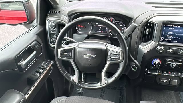 Used 2022 Chevrolet Silverado 1500 RST AWD/4WD image 23