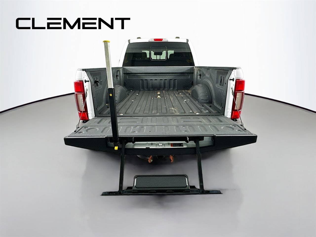 Certified 2022 Ford F250 Lariat w/ Lariat Ultimate Package AWD/4WD image 11