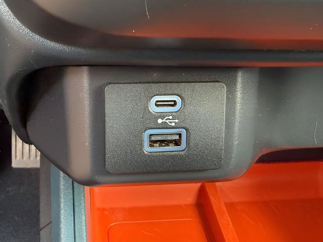 Certified 2024 Ford Maverick XLT FWD image 11