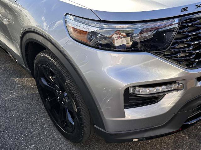 Certified 2023 Ford Explorer ST-Line AWD/4WD image 6