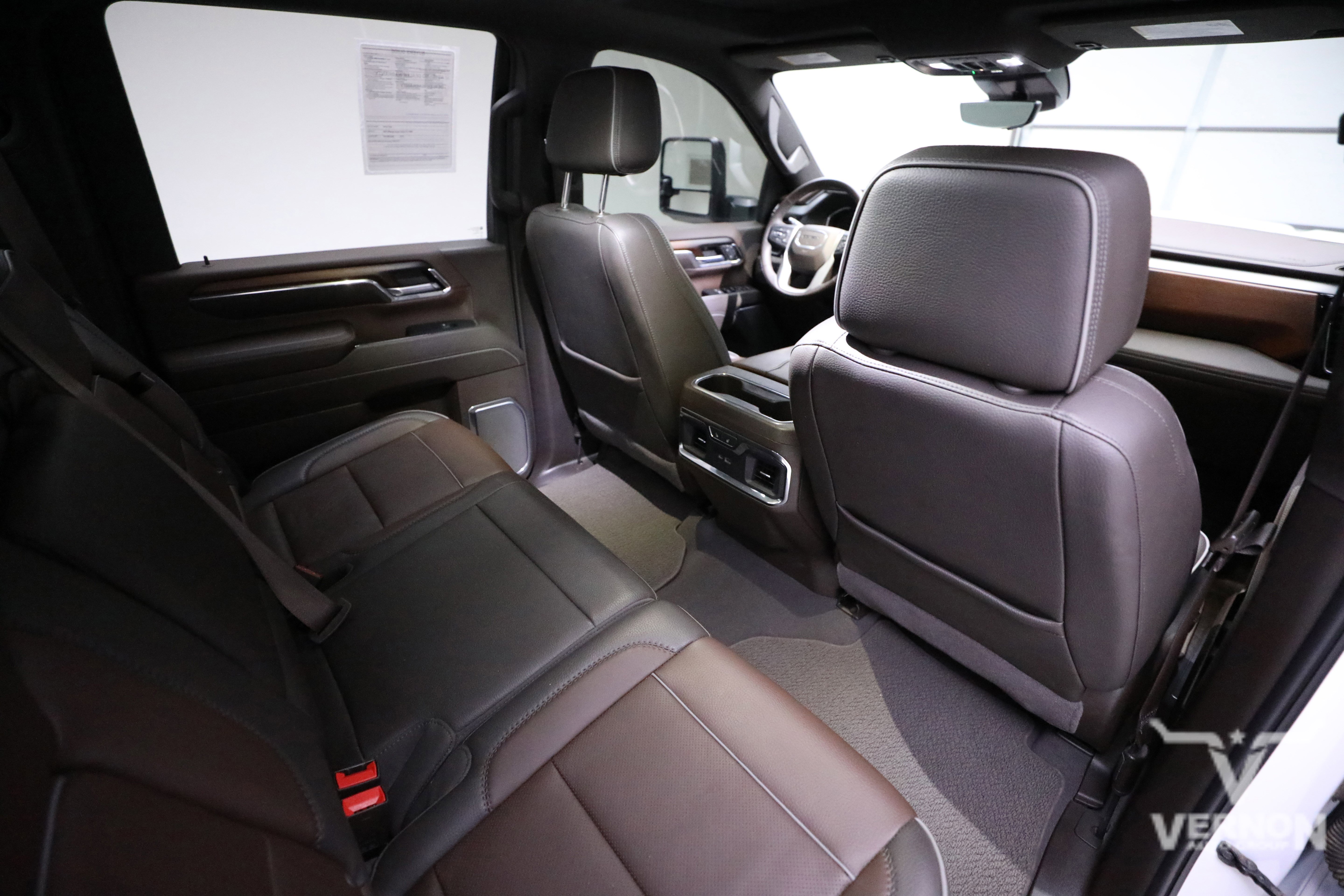 Used 2024 GMC Sierra 2500 Denali w/ Denali Reserve Package image 12