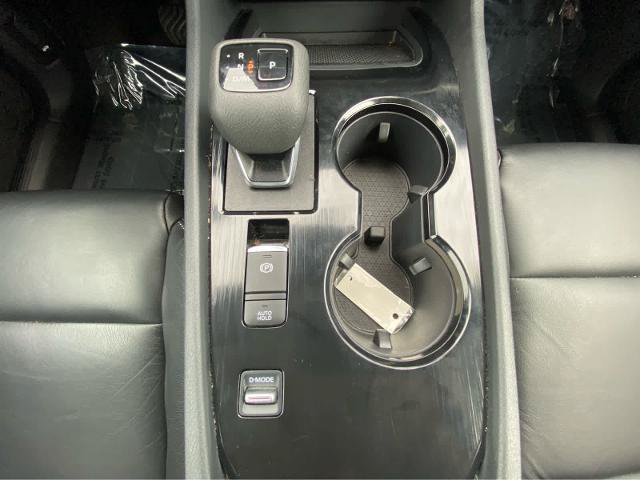 Used 2025 Nissan Rogue S FWD image 27