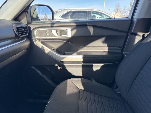 Certified 2021 Ford Explorer XLT w/ Class III Trailer Tow Package image 24