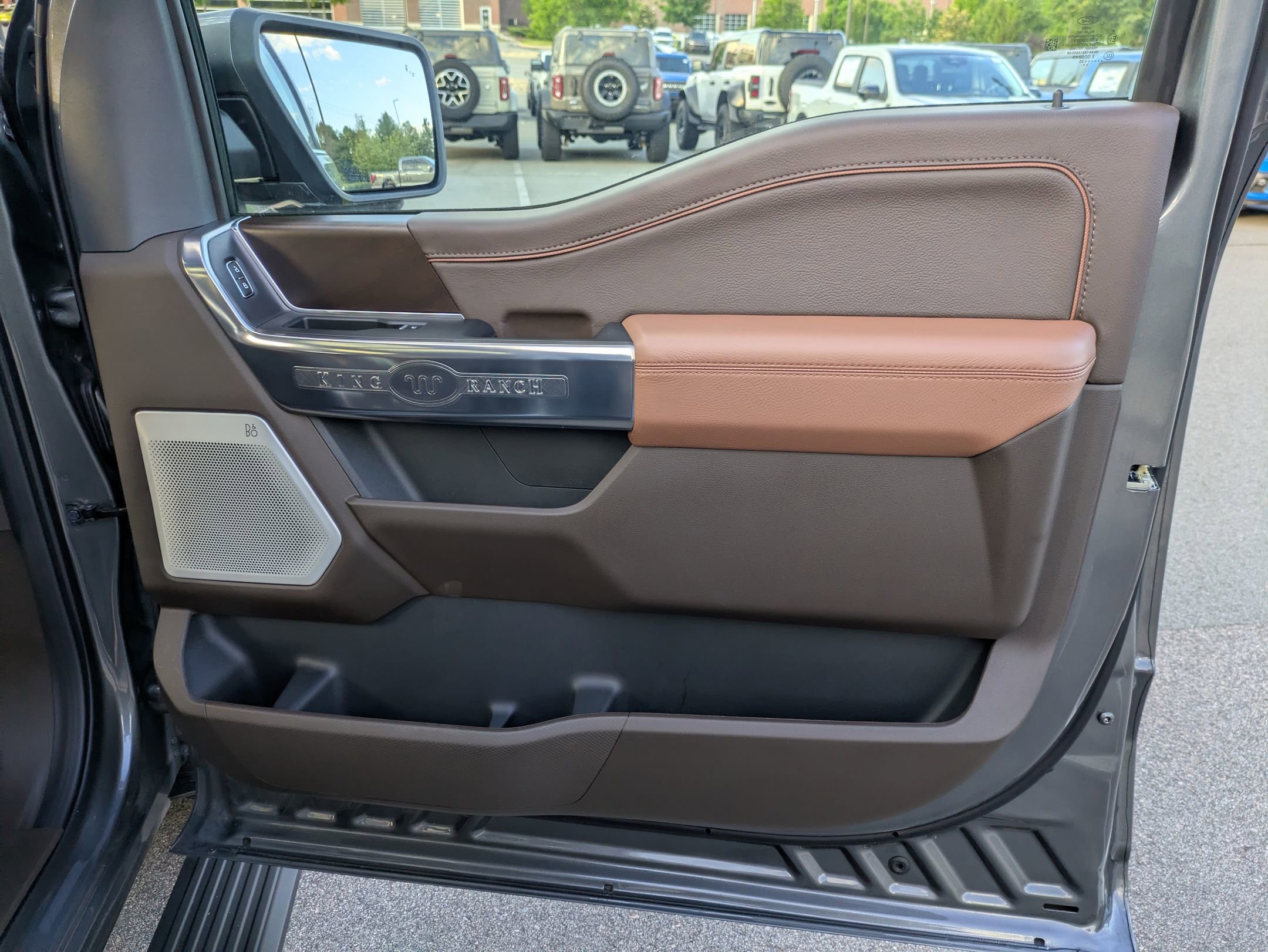 Certified 2025 Ford F150 King Ranch AWD/4WD image 46