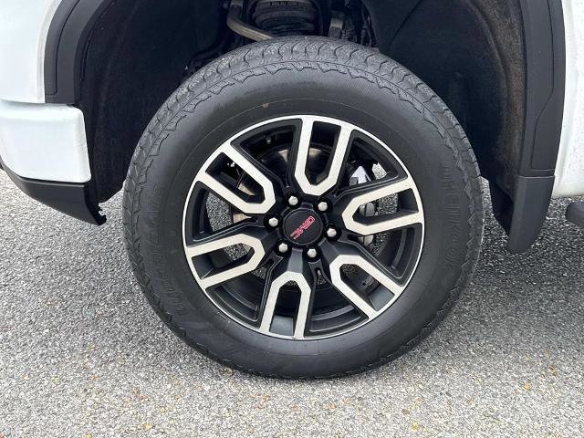 Used 2023 GMC Sierra 1500 AT4 w/ AT4 Premium Package AWD/4WD image 7