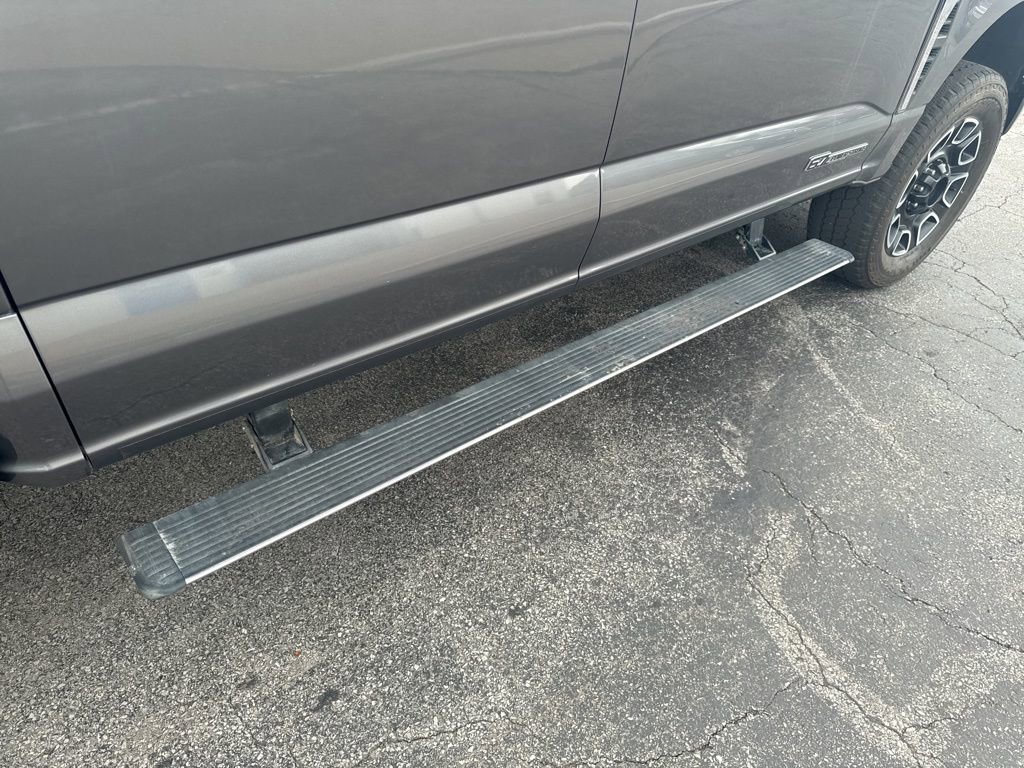 Certified 2024 Ford F350 Platinum AWD/4WD image 46