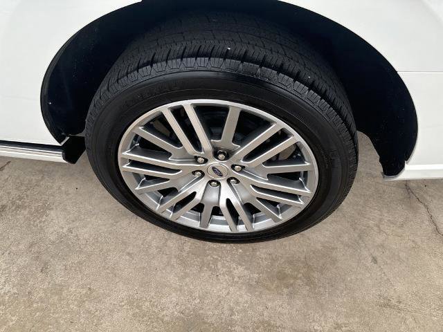 Certified 2022 Ford Expedition Platinum image 29
