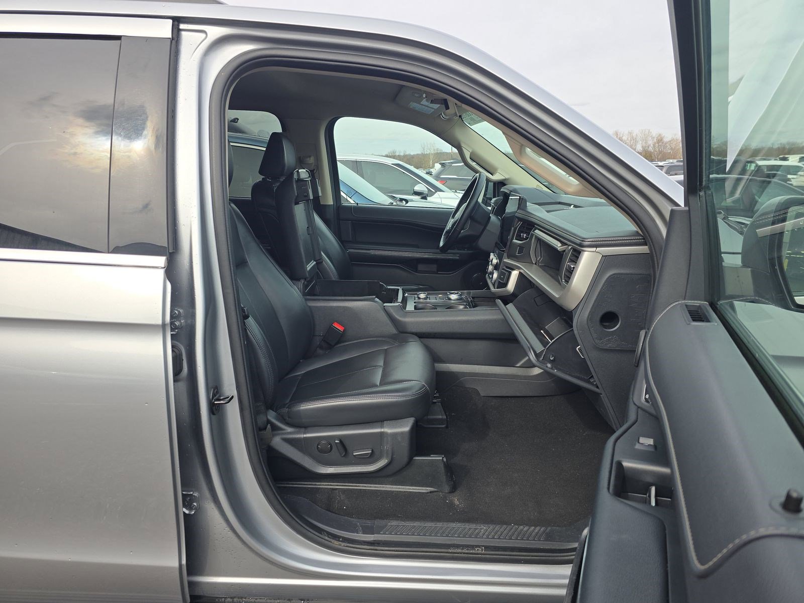 Certified 2024 Ford Expedition Max XLT AWD/4WD image 14