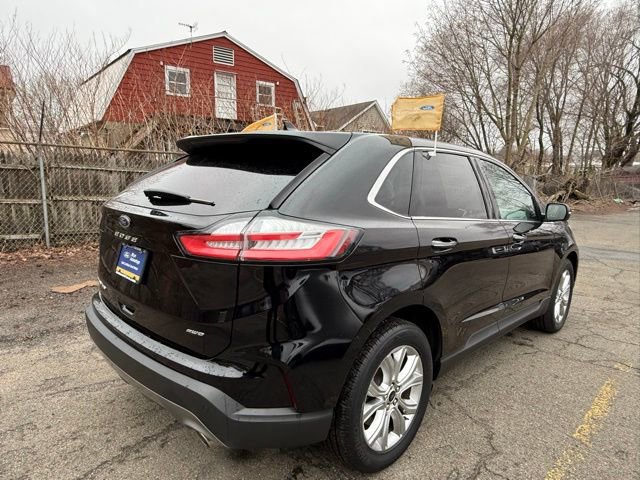 Certified 2023 Ford Edge Titanium w/ Equipment Group 301A image 5