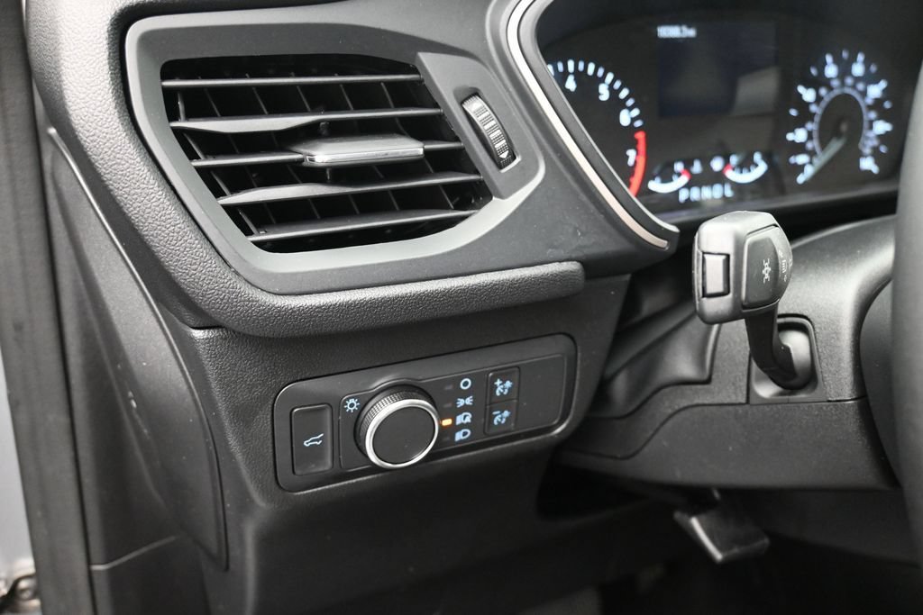 Certified 2022 Ford Escape SE w/ SE Sport Appearance Package FWD image 13