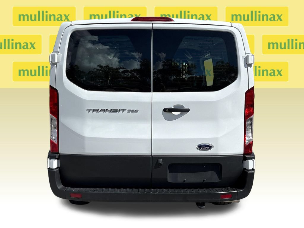 Certified 2025 Ford Transit 250 Low Roof w/ Exterior Upgrade Package RWD image 9