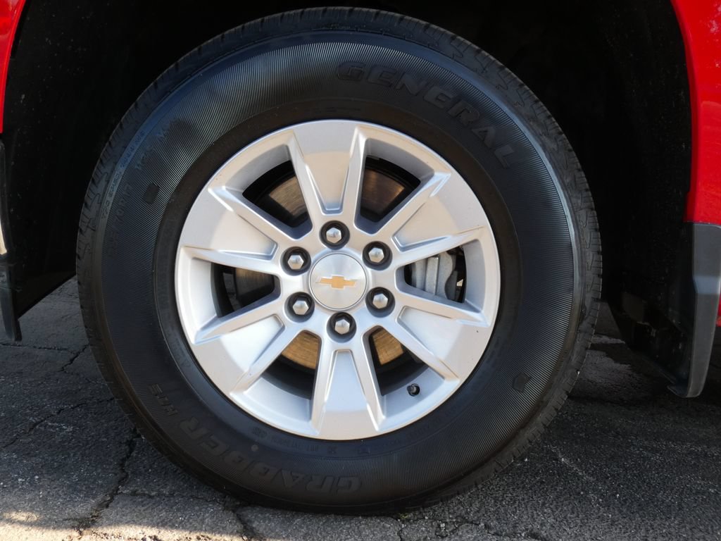 Used 2026 Chevrolet Silverado 1500 LT AWD/4WD image 39