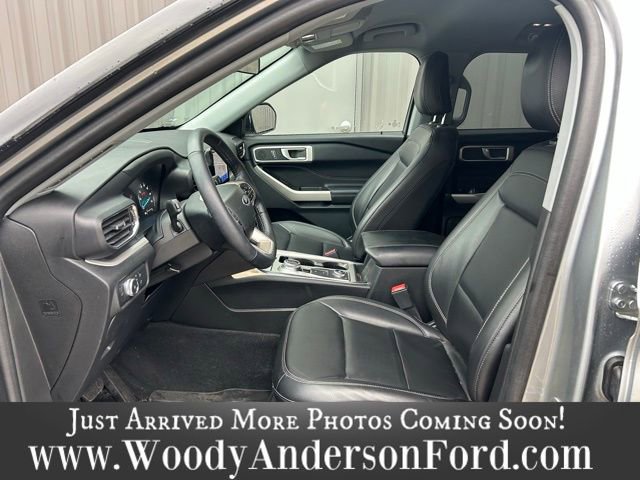 Certified 2022 Ford Explorer XLT w/ Equipment Group 202A image 9