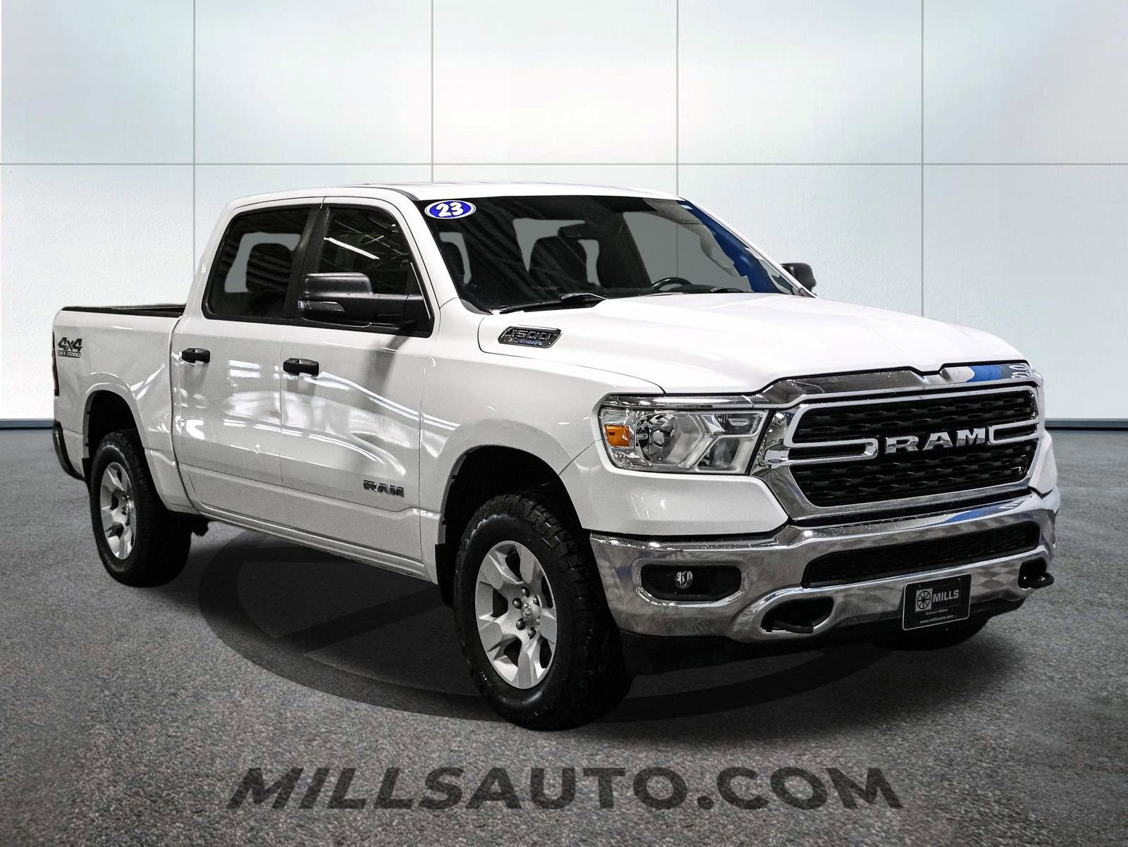 Used 2023 RAM 1500 Big Horn image 2