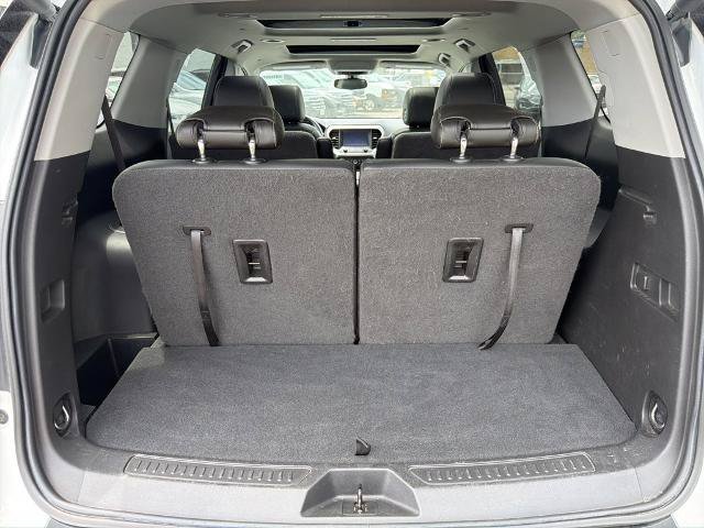 Used 2020 GMC Acadia SLT w/ LPO, Floor Liner Package AWD/4WD image 33