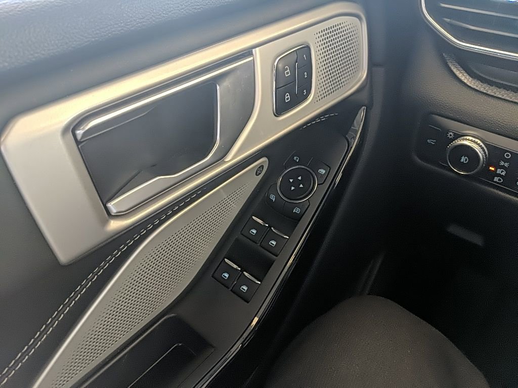 Certified 2023 Ford Explorer ST w/ Equipment Group 401A image 28