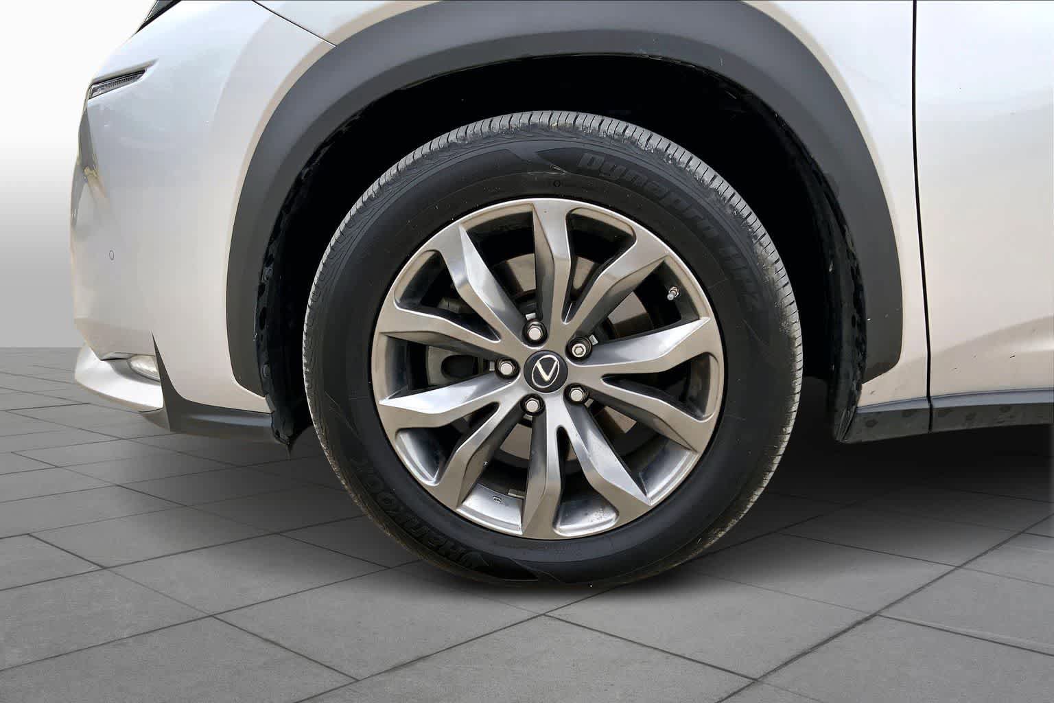 Used 2017 Lexus NX 200t F Sport w/ F Sport Premium Package FWD image 18