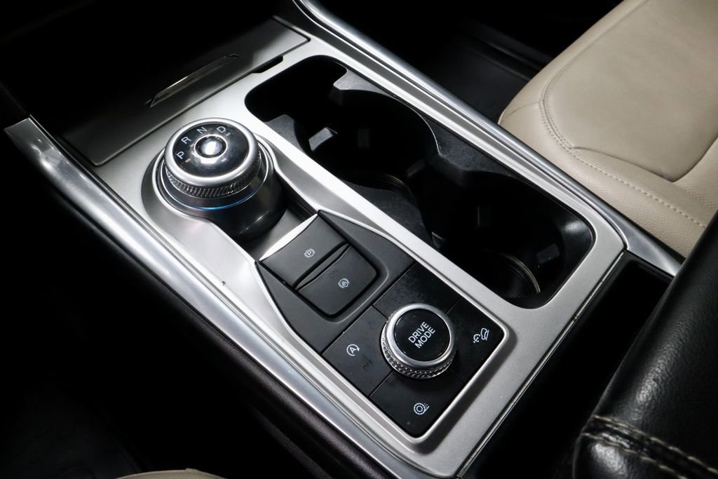 Certified 2020 Ford Explorer Limited w/ Class III Trailer Tow Package AWD/4WD image 32