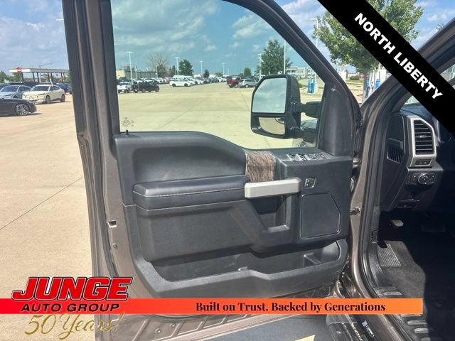 Certified 2019 Ford F250 Lariat w/ Lariat Value Package AWD/4WD image 15