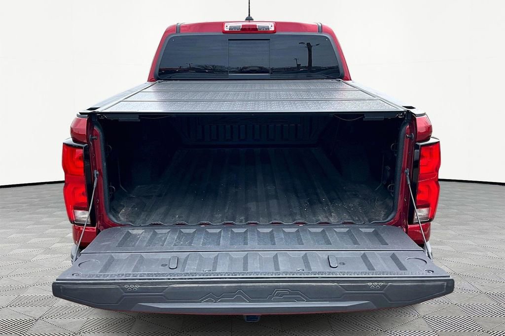 Used 2023 Chevrolet Colorado ZR2 w/ ZR2 Convenience Package III image 18