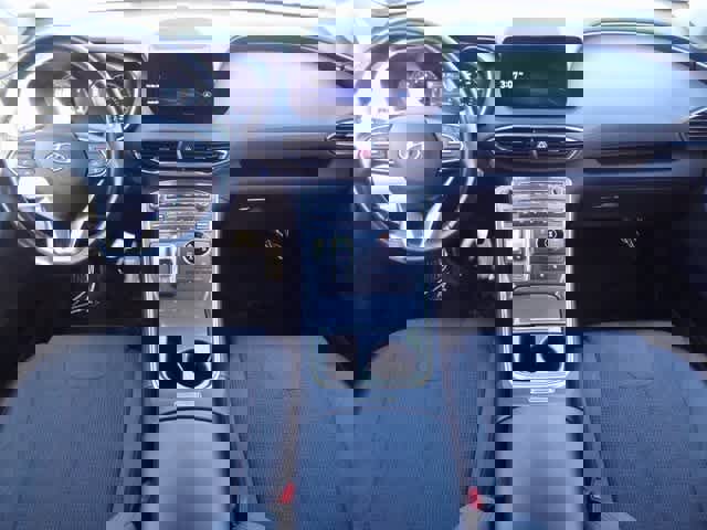 Used 2023 Hyundai Santa Fe SEL image 13