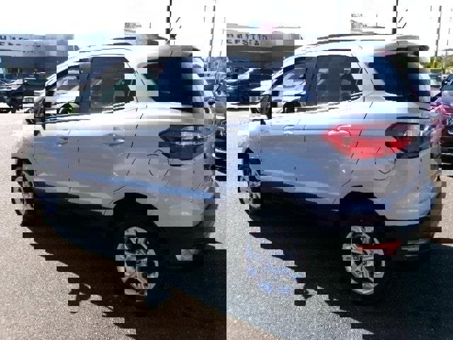 Certified 2022 Ford EcoSport SE w/ SE Convenience Package image 3