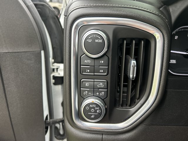 Used 2023 GMC Sierra 2500 SLT AWD/4WD image 26